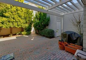 805 8th St, Coronado, California, United States 92118, 3 Bedrooms Bedrooms, ,1 BathroomBathrooms,For sale,8th St,200009303