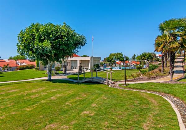 817 Caminito Verde, Carlsbad, California, United States 92011, 2 Bedrooms Bedrooms, ,For sale,Caminito Verde,200009389