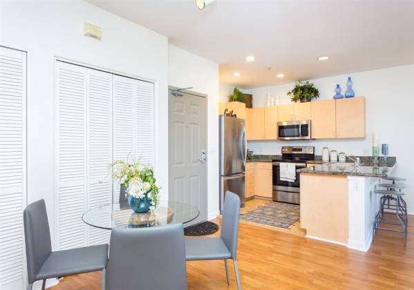 1501 Front St, San Diego, California, United States 92101, 1 Bedroom Bedrooms, ,For sale,Front St,200009578