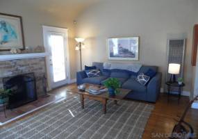 3236 Felton St, San Diego, California, United States 92104, 2 Bedrooms Bedrooms, ,For sale,Felton St,200009715