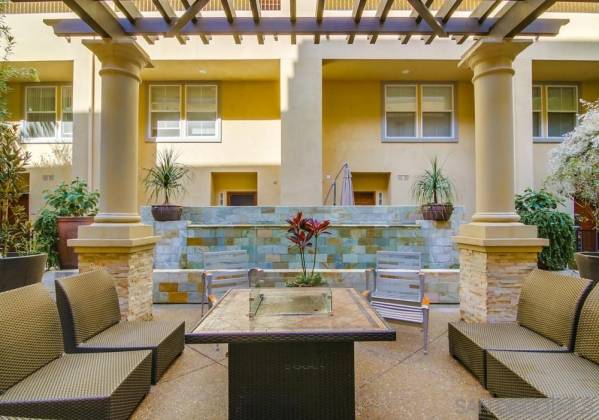 301 G Street, San Diego, California, United States 92101, 1 Bedroom Bedrooms, ,1 BathroomBathrooms,For sale,G Street,200009721