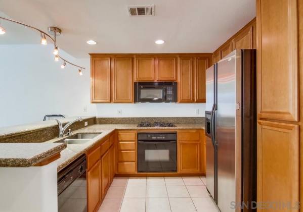 301 G Street, San Diego, California, United States 92101, 1 Bedroom Bedrooms, ,1 BathroomBathrooms,For sale,G Street,200009721