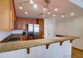 301 G Street, San Diego, California, United States 92101, 1 Bedroom Bedrooms, ,1 BathroomBathrooms,For sale,G Street,200009721