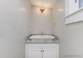 1046 Isabella Avenue, Coronado, California, United States 92118, 3 Bedrooms Bedrooms, ,1 BathroomBathrooms,For sale,Isabella Avenue,200009754