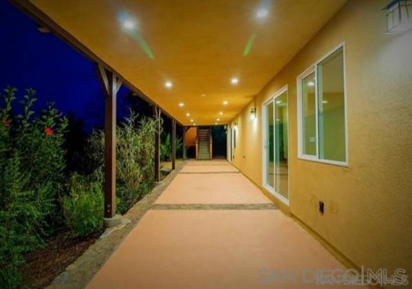 2180 Esplendido Avenue, Vista, California, United States 92084, 4 Bedrooms Bedrooms, ,1 BathroomBathrooms,For sale,Esplendido Avenue,200009866