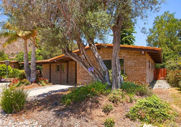 4730 Via Tala, Fallbrook, California, United States 92028, 2 Bedrooms Bedrooms, ,For sale,Via Tala,200010082