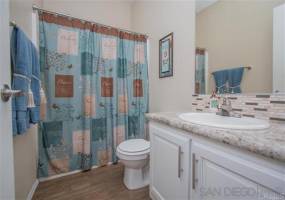 1001 Hale Ave., Escondido, California, United States 92029, 2 Bedrooms Bedrooms, ,For sale,Hale Ave.,200010144