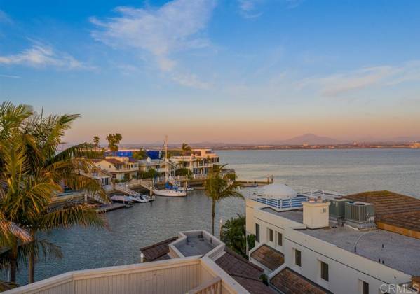 15 SANDPIPER STRAND, Coronado, California, United States 92118, 4 Bedrooms Bedrooms, ,1 BathroomBathrooms,For sale,SANDPIPER STRAND,200010147