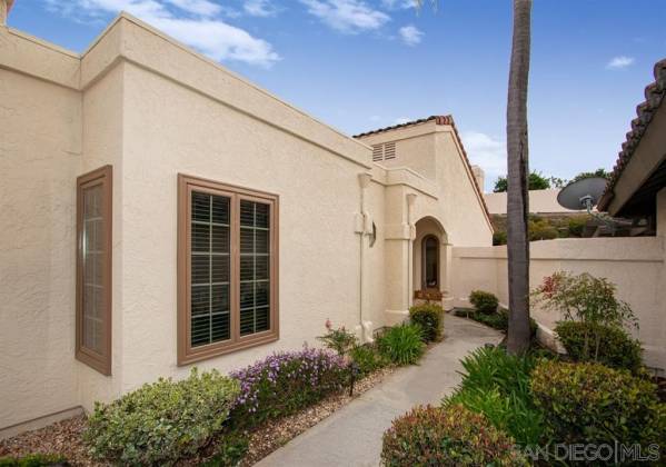 13049 Caminito Vilos, San Diego, California, United States 92128, 2 Bedrooms Bedrooms, ,For sale,Caminito Vilos,200010148