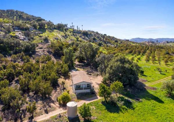 15985 Highland Valley Rd, Escondido, California, United States 92025, 3 Bedrooms Bedrooms, ,For sale,Highland Valley Rd,200010166