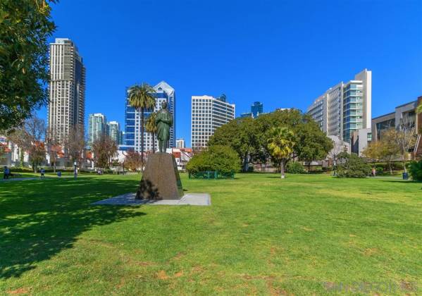 850 State St, San Diego, California, United States 92101, 2 Bedrooms Bedrooms, ,For sale,State St,200010174