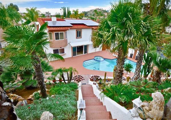 12767 Calma Ct, San Diego, California, United States 92128, 5 Bedrooms Bedrooms, ,For sale,Calma Ct,200010190