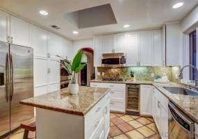 7228 Monte Vista Ave, La Jolla, California, United States 92037, 4 Bedrooms Bedrooms, ,For sale,Monte Vista Ave,200010219