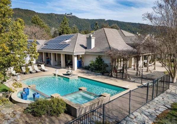 32958 Luiseno Circle Dr, Pauma Valley, California, United States 92061, 4 Bedrooms Bedrooms, ,1 BathroomBathrooms,For sale,Luiseno Circle Dr,200010236