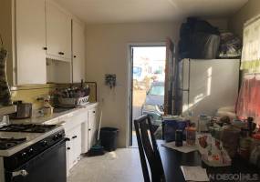 117 Roosevelt Ave, National City, California, United States 91950, 2 Bedrooms Bedrooms, ,For sale,Roosevelt Ave,200010280