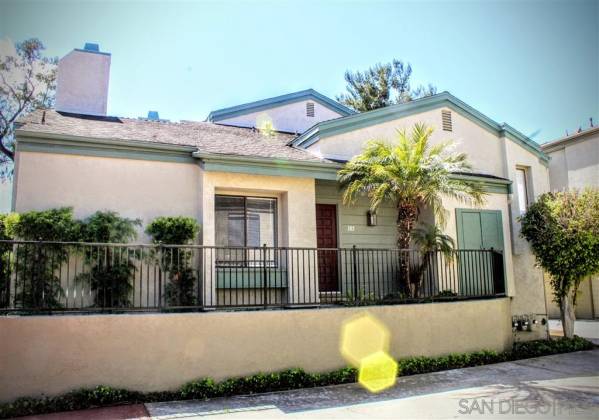 3295 Caminito Eastbluff, La Jolla, California, United States 92037, 2 Bedrooms Bedrooms, ,For sale,Caminito Eastbluff,200010328