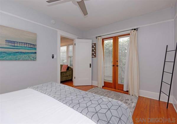 1215 Park Row, La Jolla, California, United States 92037, 2 Bedrooms Bedrooms, ,1 BathroomBathrooms,For sale,Park Row,200010401