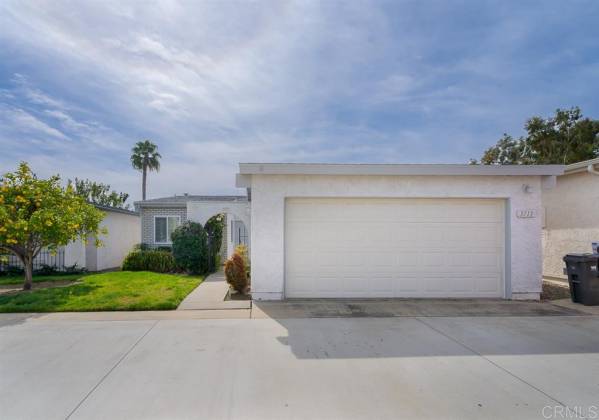 3713 Clove Way, Oceanside, California, United States 92057, 2 Bedrooms Bedrooms, ,For sale,Clove Way,200010432