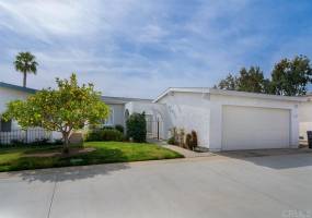 3713 Clove Way, Oceanside, California, United States 92057, 2 Bedrooms Bedrooms, ,For sale,Clove Way,200010432