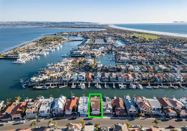 26 The Pt, Coronado, California, United States 92118, 4 Bedrooms Bedrooms, ,For sale,The Pt,200010544