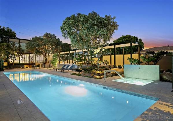 7933 Prospect Place, La Jolla, California, United States 92037, 3 Bedrooms Bedrooms, ,For sale,Prospect Place,200010552