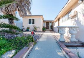 815 Pacific, Oceanside, California, United States 92054, 3 Bedrooms Bedrooms, ,For sale,Pacific,200010718