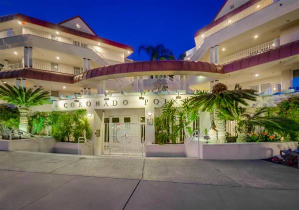 1101 1st Street, Coronado, California, United States 92118, 2 Bedrooms Bedrooms, ,1 BathroomBathrooms,For sale,1st Street,200010721