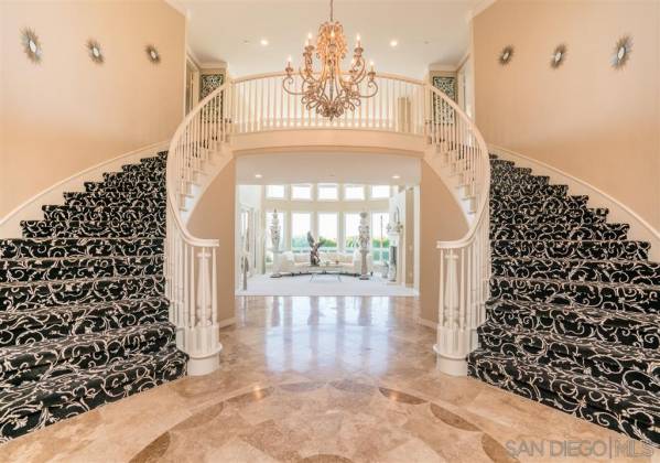 6129 Villa Medici, Bonsall, California, United States 92003, 5 Bedrooms Bedrooms, ,1 BathroomBathrooms,For sale,Villa Medici,200010725