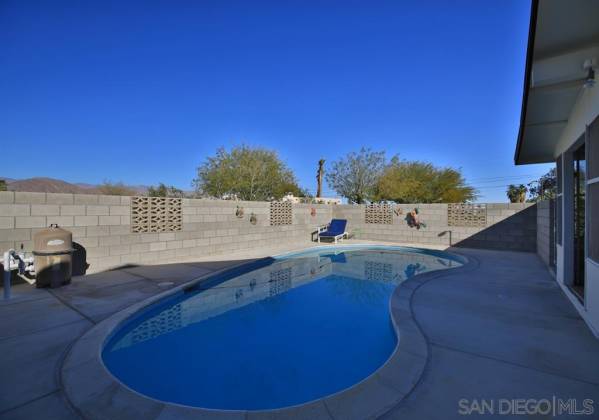 1907 Falchion Dr, Borrego Springs, California, United States 92004, 3 Bedrooms Bedrooms, ,For sale,Falchion Dr,200010774