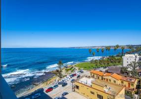 939 Coast Blvd, La Jolla, California, United States 92037, 2 Bedrooms Bedrooms, ,For sale,Coast Blvd,200010899