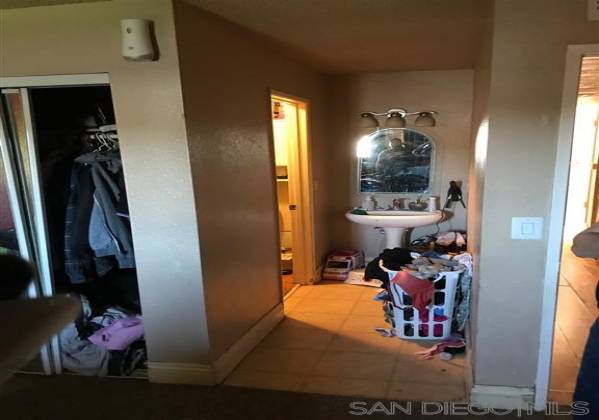 9948 San Juan St., Spring Valley, California, United States 91977, 3 Bedrooms Bedrooms, ,For sale,San Juan St.,200010924