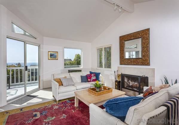 2381 Oxford Avenue, Cardiff by the Sea, California, United States 92007, 3 Bedrooms Bedrooms, ,For sale,Oxford Avenue,200010986