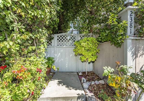 2381 Oxford Avenue, Cardiff by the Sea, California, United States 92007, 3 Bedrooms Bedrooms, ,For sale,Oxford Avenue,200010986