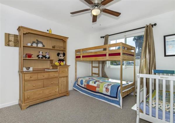 745 Fig St, Fallbrook, California, United States 92028, 3 Bedrooms Bedrooms, ,For sale,Fig St,200011001