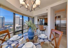 200 Harbor Drive, San Diego, California, United States 92101, 2 Bedrooms Bedrooms, ,For sale,Harbor Drive,200011064