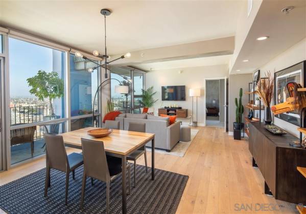 321 10Th Ave, San Diego, California, United States 92101, 1 Bedroom Bedrooms, ,1 BathroomBathrooms,For sale,10Th Ave,200011071