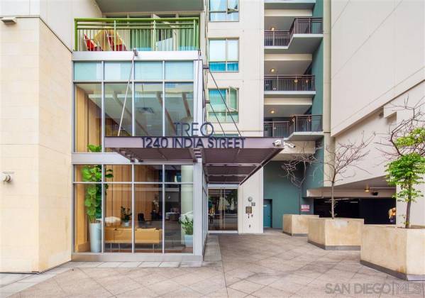 1240 India Street, San Diego, California, United States 92101, 1 Bedroom Bedrooms, ,1 BathroomBathrooms,For sale,India Street,200011176