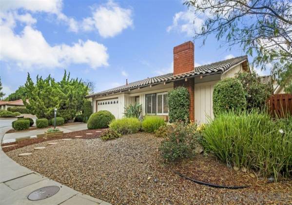 12555 Camino Emparrado, San Diego, California, United States 92128, 2 Bedrooms Bedrooms, ,For sale,Camino Emparrado,200011204