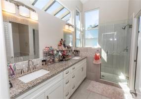 4576 51st St, San Diego, California, United States 92115, 3 Bedrooms Bedrooms, ,For sale,51st St,200011214