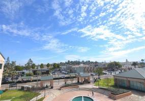 4701 Date Avenue, La Mesa, California, United States 91942, 2 Bedrooms Bedrooms, ,For sale,Date Avenue,200011217