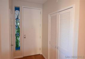 4701 Date Avenue, La Mesa, California, United States 91942, 2 Bedrooms Bedrooms, ,For sale,Date Avenue,200011217