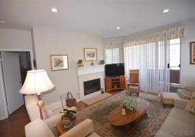 4701 Date Avenue, La Mesa, California, United States 91942, 2 Bedrooms Bedrooms, ,For sale,Date Avenue,200011217