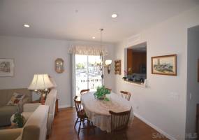 4701 Date Avenue, La Mesa, California, United States 91942, 2 Bedrooms Bedrooms, ,For sale,Date Avenue,200011217