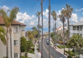 220 Coast Blvd, La Jolla, California, United States 92037, 2 Bedrooms Bedrooms, ,For sale,Coast Blvd,200011406