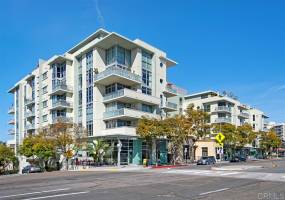 3812 Park Blvd., San Diego, California, United States 92103, 2 Bedrooms Bedrooms, ,1 BathroomBathrooms,For sale,Park Blvd.,200011471