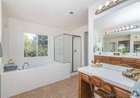 3506 Rock Ridge, Carlsbad, California, United States 92010, 4 Bedrooms Bedrooms, ,For sale,Rock Ridge,200011480