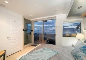 3801 Ocean Front Walk, San Diego, California, United States 92109, 2 Bedrooms Bedrooms, ,For sale,Ocean Front Walk,200011606