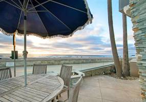 3801 Ocean Front Walk, San Diego, California, United States 92109, 2 Bedrooms Bedrooms, ,For sale,Ocean Front Walk,200011606