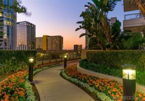 700 E St, san diego, California, United States 92101, 2 Bedrooms Bedrooms, ,For sale,E St,200011717