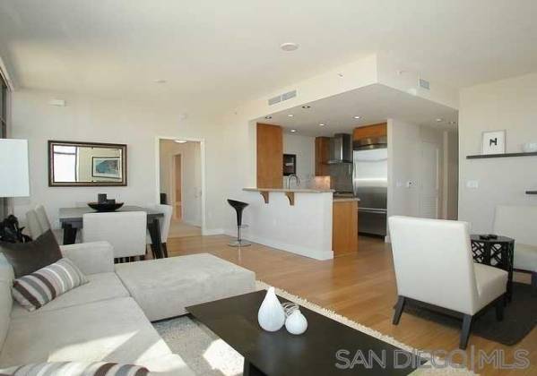 700 E St, san diego, California, United States 92101, 2 Bedrooms Bedrooms, ,For sale,E St,200011717